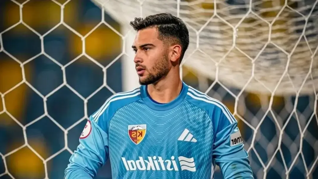 Hull City, Deniz Eren Dönmezer ile anlaşmaya vardı