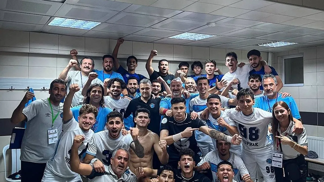 Dağ Gibi Dimdik Adana Demir