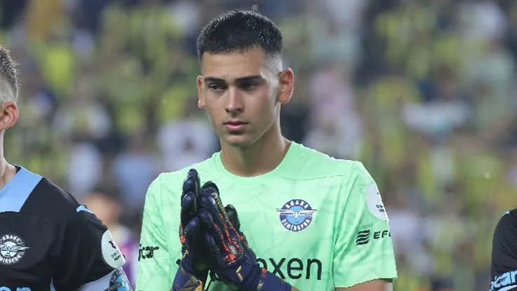 Hull City, Deniz Dönmezer ile anlaştı